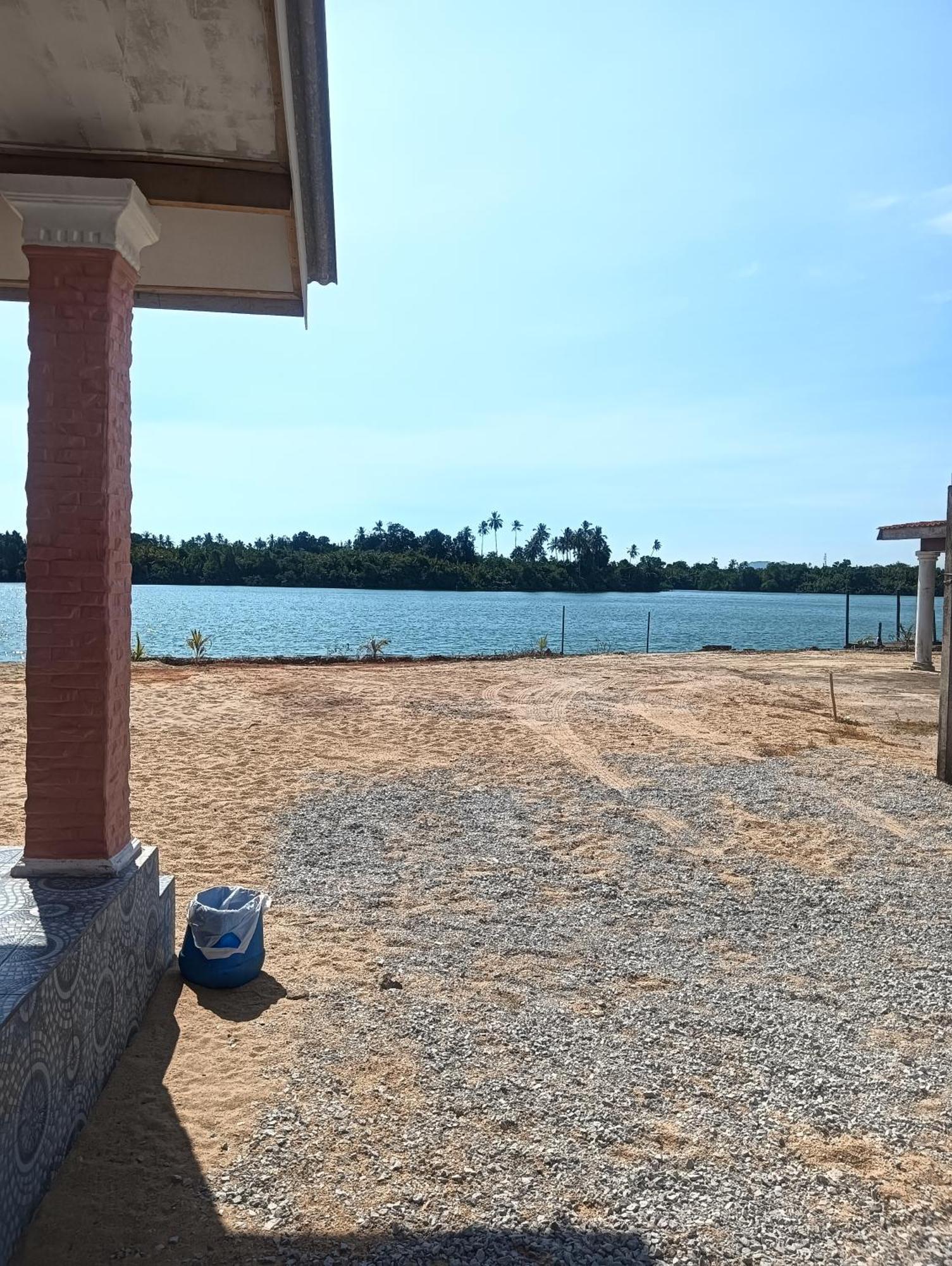 Roomstay Tokbah Demuara Kuala Besut Buitenkant foto
